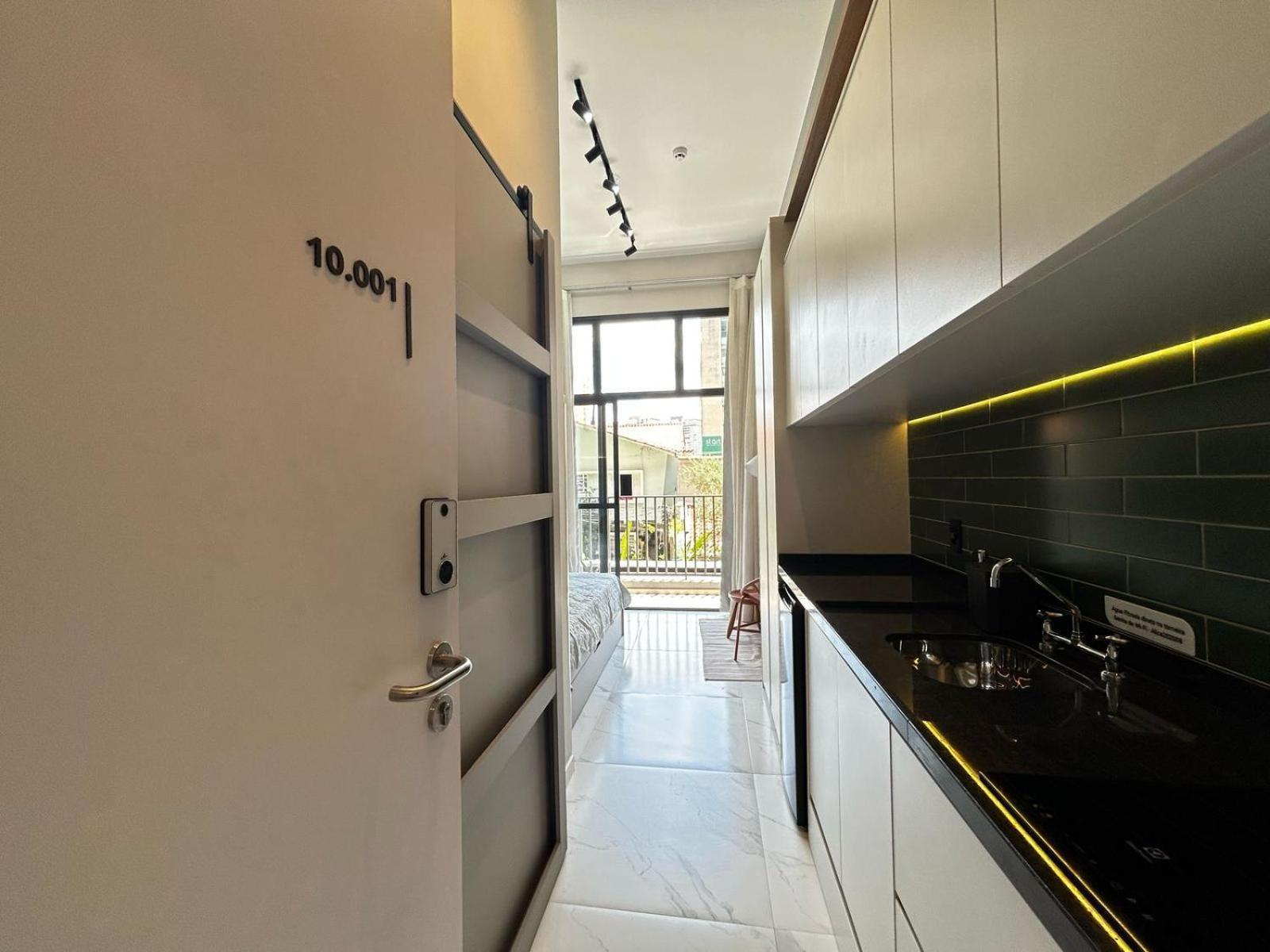 Studio Ao Lado Da Berrini, Metro Brooklin E Consulado Americano サンパウロ エクステリア 写真